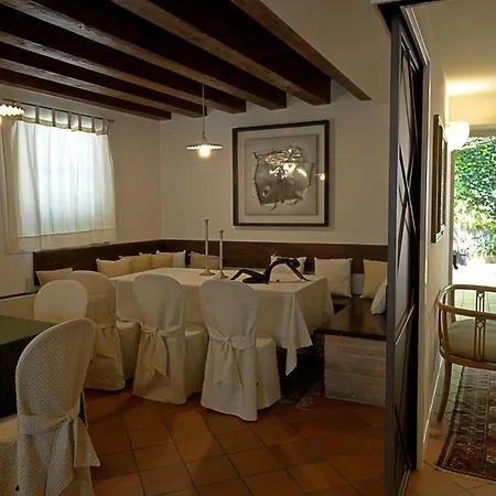 Mulino Dell'abbazia Country Bed and breakfast